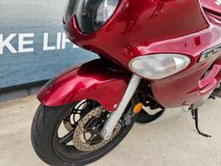 2006 Suzuki GSX750F Red