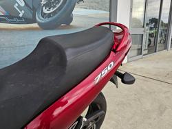 2006 Suzuki GSX750F Red