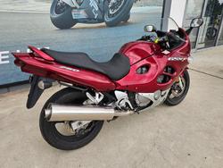 2006 Suzuki GSX750F Red