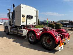 2010 Mack Superliner