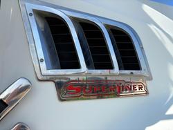 2010 Mack Superliner