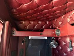 2010 Mack Superliner