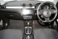 2019 Suzuki Swift GL Navigator
