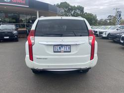 2016 Mitsubishi Pajero Sport GLS