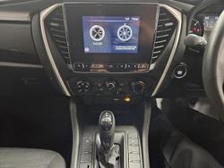 2022 Isuzu MU-X LS-M