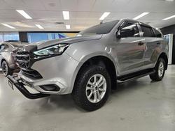 2022 Isuzu MU-X LS-M