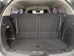 2022 Isuzu MU-X LS-M