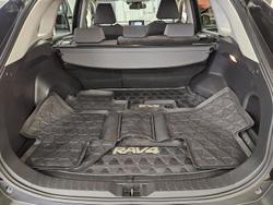 2021 Toyota RAV4 GXL