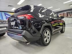 2021 Toyota RAV4 GXL