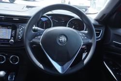 2018 Alfa Romeo Giulietta Super
