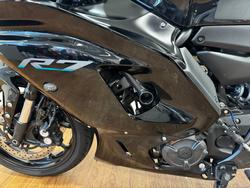 2021 Yamaha YZF-R7LA Black