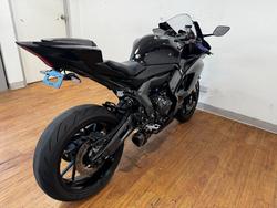 2021 Yamaha YZF-R7LA Black