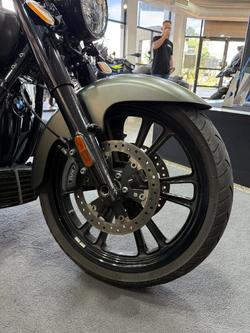 2023 BMW Motorrad R 18 ROCTANE HIGHLINE MANHATTEN METALLIC MATTE