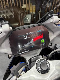 2024 BMW Motorrad R 1250 RS LIGHT WHITE/RACING BLUE METALL