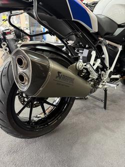 2024 BMW Motorrad R 1250 RS LIGHT WHITE/RACING BLUE METALL