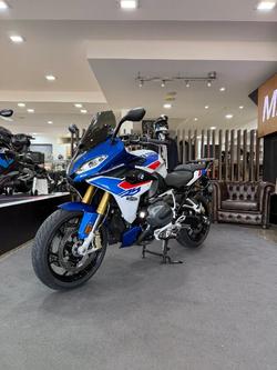 2024 BMW Motorrad R 1250 RS LIGHT WHITE/RACING BLUE METALL