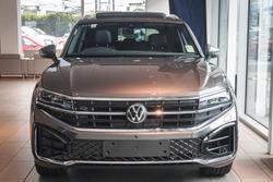 2025 Volkswagen Touareg 210TDI R-Line