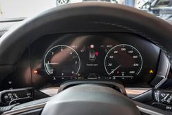 2025 Volkswagen Touareg 210TDI R-Line