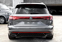 2025 Volkswagen Touareg 210TDI R-Line