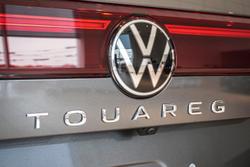 2025 Volkswagen Touareg 210TDI R-Line