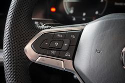 2025 Volkswagen Touareg 210TDI R-Line