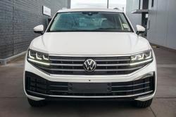 2025 Volkswagen Touareg 170TDI