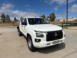 2025 Mitsubishi Triton GLX