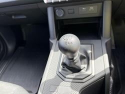 2025 Mitsubishi Triton GLX