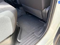 2025 Mitsubishi Triton GLX