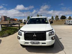 2025 Mitsubishi Triton GLX