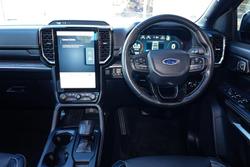 2024 Ford Everest Platinum