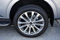 2024 Ford Everest Platinum