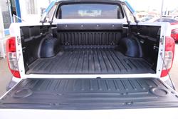 2021 Nissan Navara SL