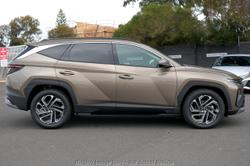 2026 Hyundai Tucson Hybrid AWD Premium