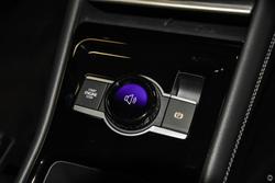 2025 Volkswagen Tiguan 195TSI R-Line