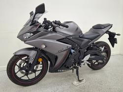 2016 YAMAHA YZF-R3 grey