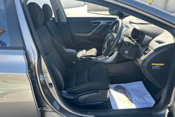 2013 Hyundai Elantra Active