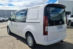 2022 Hyundai STARIA LOAD