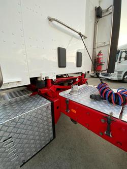 2020 Kenworth T610 SAR