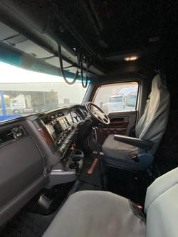 2020 Kenworth T610 SAR