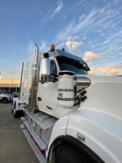 2020 Kenworth T610 SAR