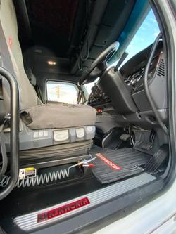 2020 Kenworth T610 SAR