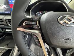 2025 LDV D90 Executive