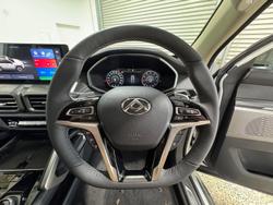 2025 LDV D90 Executive