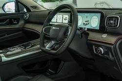 2025 Jaecoo J8 Track