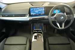 2024 BMW iX1 eDrive20 xLine