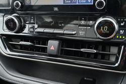 2021 Toyota Kluger Grande