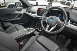 2024 BMW iX1 eDrive20 xLine