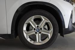 2024 BMW iX1 eDrive20 xLine