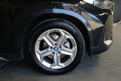 2024 BMW iX1 eDrive20 xLine